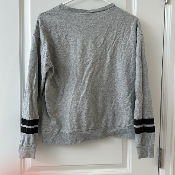 NYC Long Sleeve - Picture 5 of 9